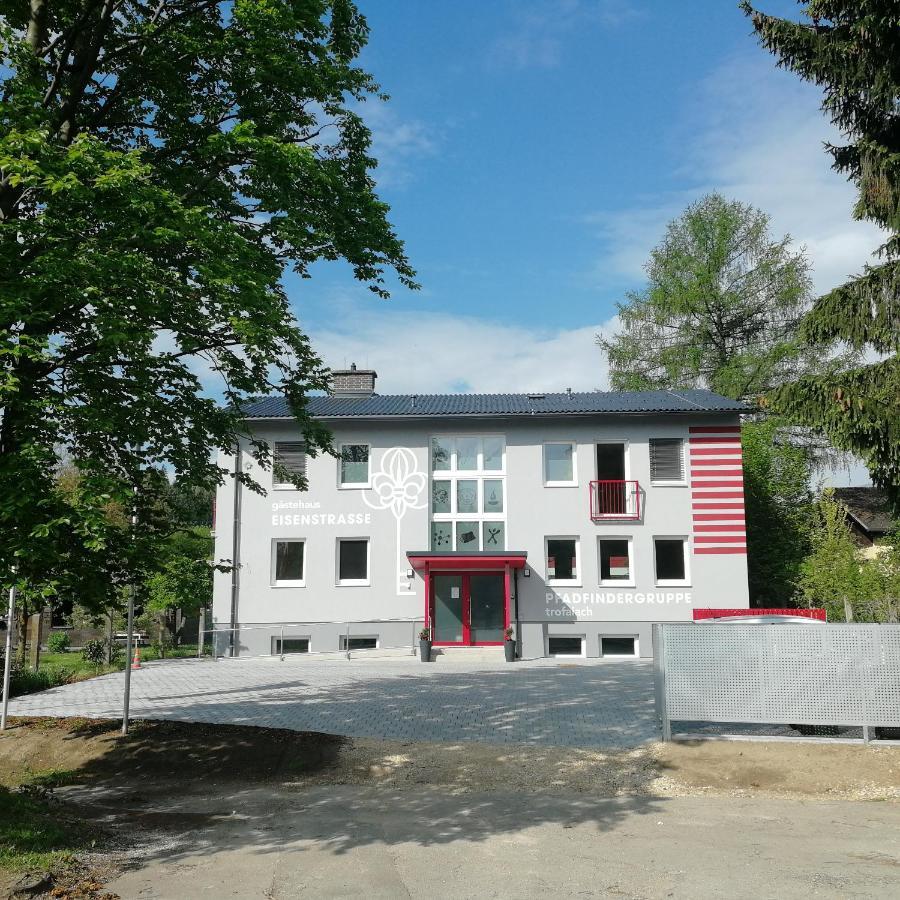 Gaestehaus Eisenstrasse Trofaiach Esterno foto